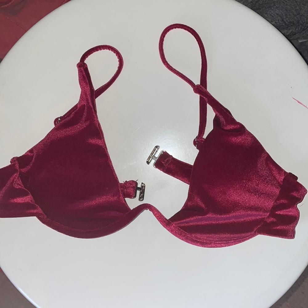 Bikini top